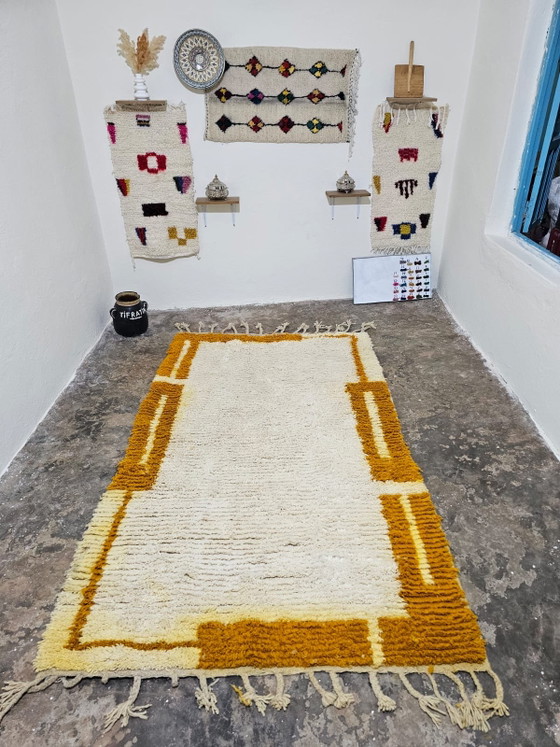 Moroccan Berber Wool Rug 150/250cm – Rugs & carpets (photo 4 of 11)