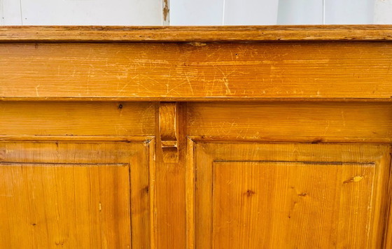 Image 1 of Theke – Antike Bar aus Kiefernholz