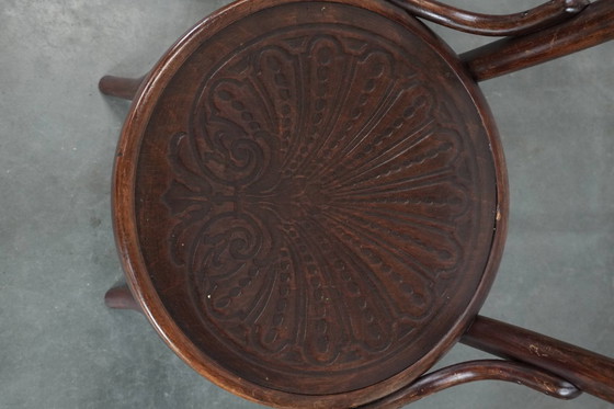 Image 1 of 4 sedie da bistrot Cosmos in legno vintage, dal design intramontabile