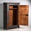 Antiker bemalter Kleiderschrank aus Kiefernholz – Österreichisch-Ungarische Monarchie, Jahr 1835 (photo 31 of 40)