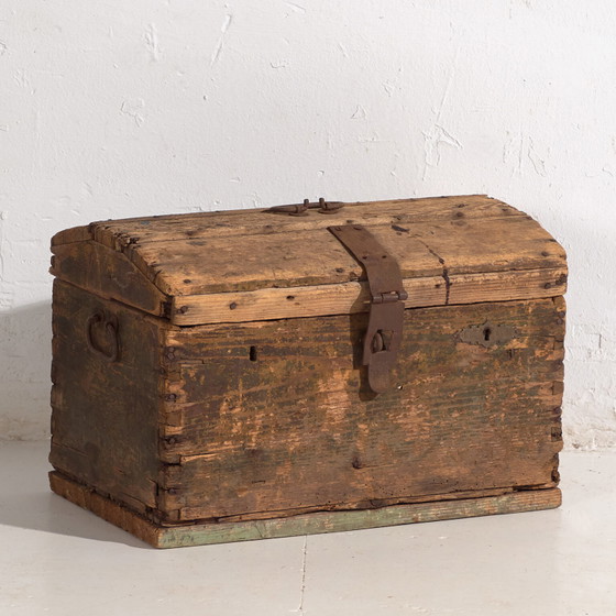 Baule antico in stile primitivo (c.1900) #4 – Cassettiere (photo 8 of 40)