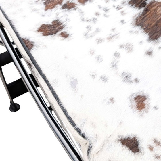 Replica Vintage LC4 Chaise Longue Pelle di Mucca Classico del Design, Sedie da camera, polished steel (foto 9 di 11)