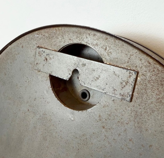 Orologio da parete industriale nero di fabbrica IBM, anni '50 – Vetro, Ferro (photo 16 of 18)