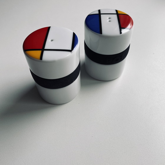 Image 1 of Ensemble sel et poivre PO vintage – design Mondrian / De Stijl – rare