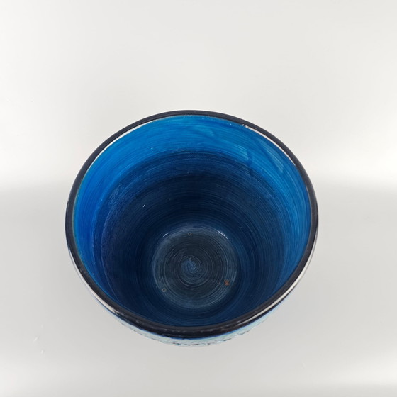 Image 1 of Bellissimo vaso rotondo vintage Bitossi. Decoro 'Rimini Blue', disegnato da Aldo Londi. Design anni '60. Numero di m
