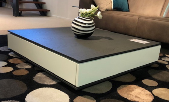 Image 1 of Table basse de marque privée