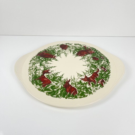 Piatto piano con animali della foresta, Edelkeramik, Grunstadt, metà del XX secolo