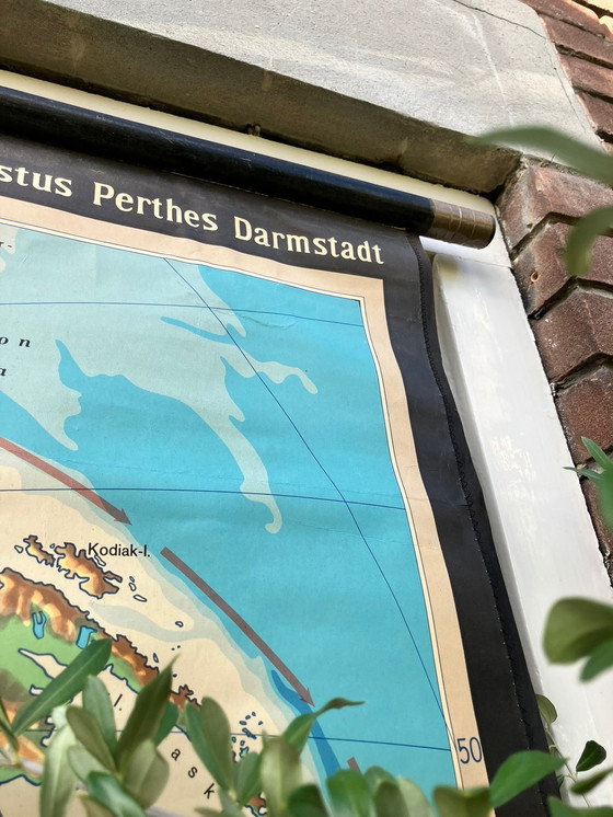 Image 1 of Bellissima mappa murale vintage XXL dell'Asia (stampa old school)