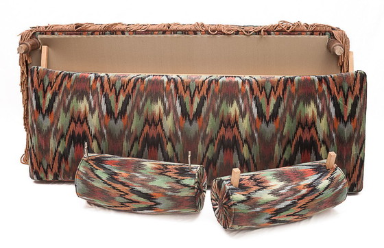 Image 1 of Alsatian sofa