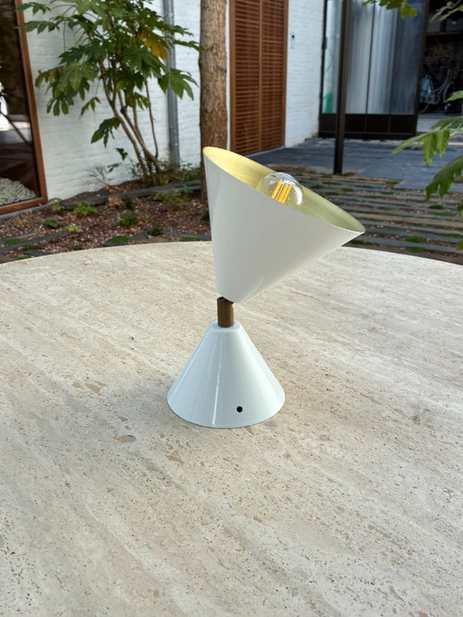 Cone Wandleuchte Atelier Areti weiß