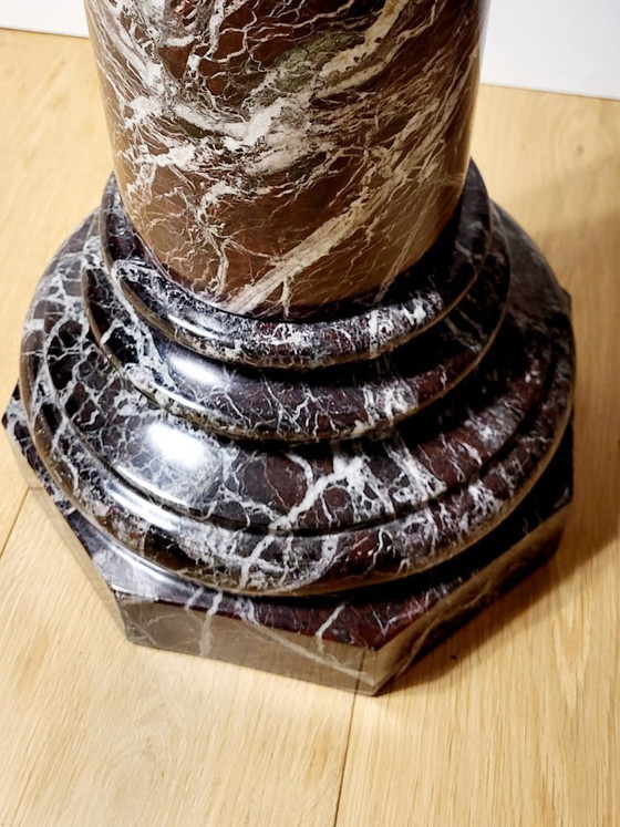 Image 1 of Schöne Bronzestatue von Auguste Moreau auf einem Marmorsockel