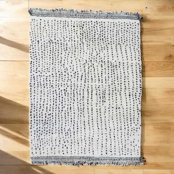 Image 1 of Tapis Beni Ouarain en laine authentique 250cmx200cm