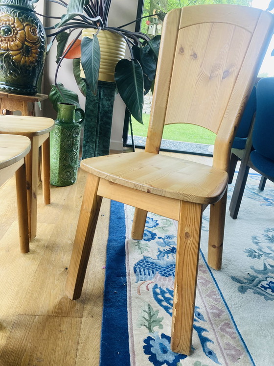 Image 1 of 4x 70’s Vintage Eetkamerstoel Naar Charlotte Perriand Voor Les Arcs