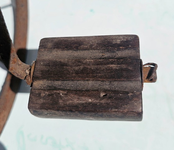 Image 1 of Triciclo antiguo y completamente original