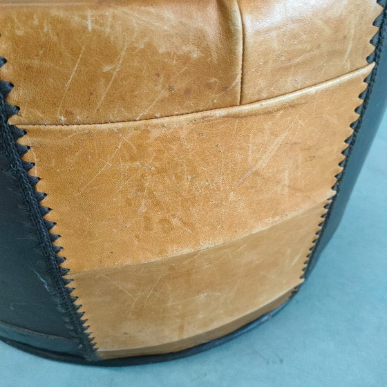 Image 1 of Pouf brocante d'epoca con patta di contenimento/ripostiglio.