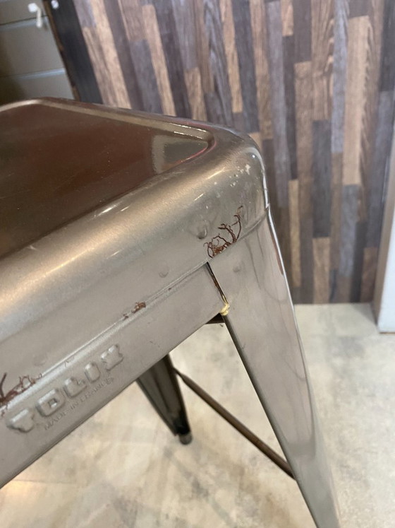 Image 1 of Taburete alto industrial Tolix H75 apilable de metal barnizado original.