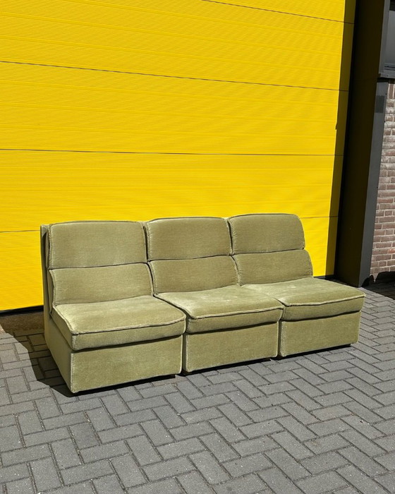 Vintage green Modular sofas – 70s German velour – Velvet (photo 3 of 15)