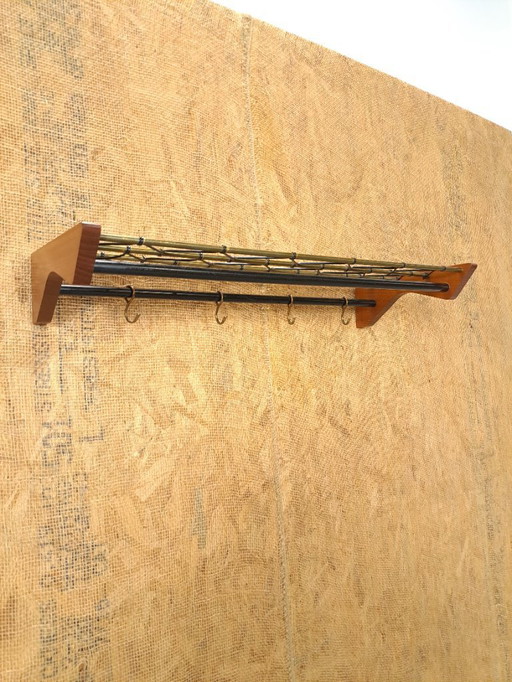 Porte-manteau suédois en teck, noir et or, n° 17