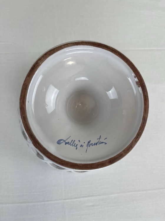 Opengewerkte fruitschaal gesigneerd Lallier uit Moustier – Schalen, Porcelain (photo 8 of 9)