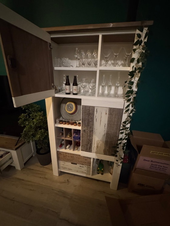 Image 1 of Vetrina in legno di quercia su misura composta da 4 pezzi con ampio spazio di archiviazione