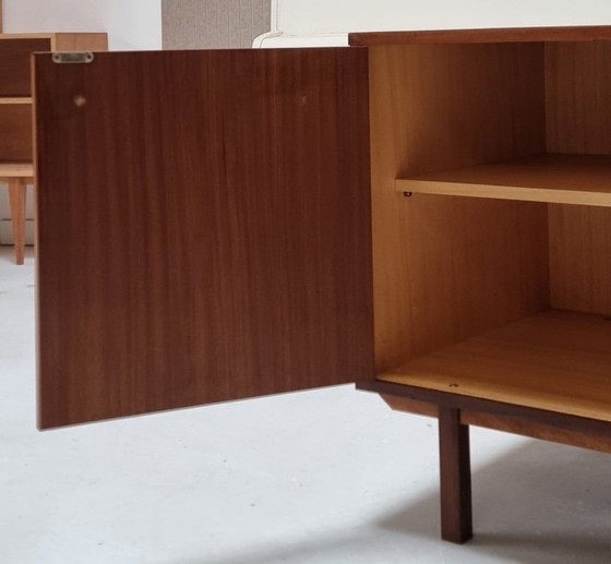 Image 1 of Schrank aus der Mitte des Jahrhunderts