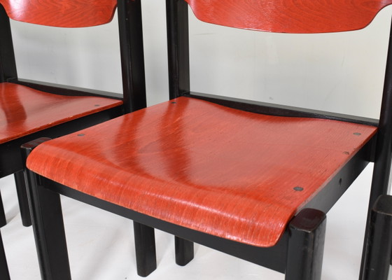 14x Italian Postmodern Stacking Chairs in Sottsass Memphis Style - Italy, 1970's, Dining chairs, Metal, Red (photo 11 of 20)