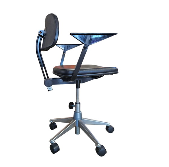 Mid-Century bureaustoel van Friso Kramer voor Ahrend de Cirkel / jaren 60 – Bureaustoelen (photo 14 of 17)