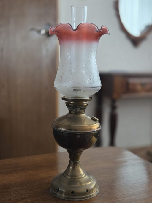 Oil lamps – tafellampen, Glass, Brass