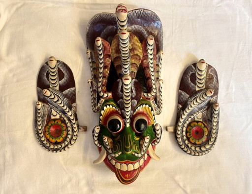 Traditionelle Naga Raksha-Maske/Kobradämon-Maske