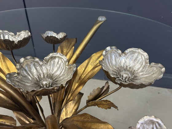 Image 1 of Tavolino floreale vintage hollywood regency in metallo dorato, anni '60