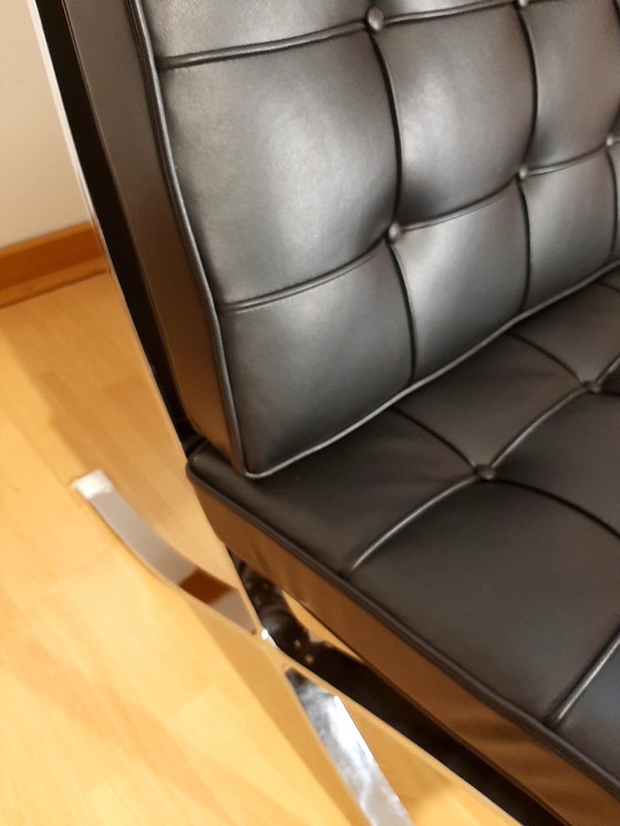 Image 1 of Knoll Set Barcelona New-Never Used Black Leather Design by Ludwig Mies Van Der Rohe and Lilly Reich (1929)