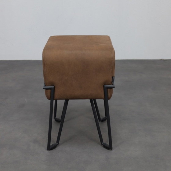 Image 1 of Sgabello basso Bokk in pelle di Ka-Lai Chan per Puik Design