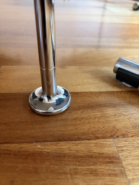 Image 1 of Table de salle à manger ronde Kartell Glossy 130 cm