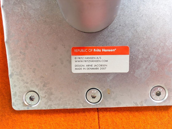 Image 1 of 2x Original Fritz Hansen Swan chair Arne Jacobsen fabric orange