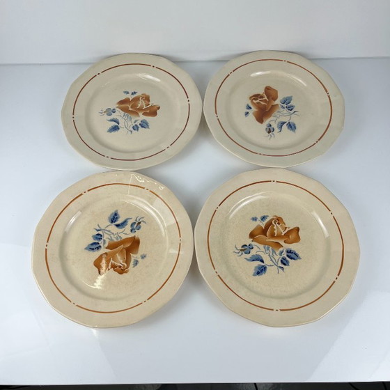 Image 1 of Set of 4 Sarreguemines dessert plates with floral motif, first half of the 20th century