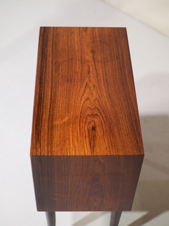 Image 1 of Table de chevet en palissandre commode danoise vintage