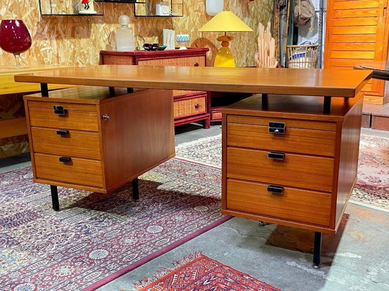 Image 1 of Escritorio antiguo de Jacques Hitier, década de 1960.