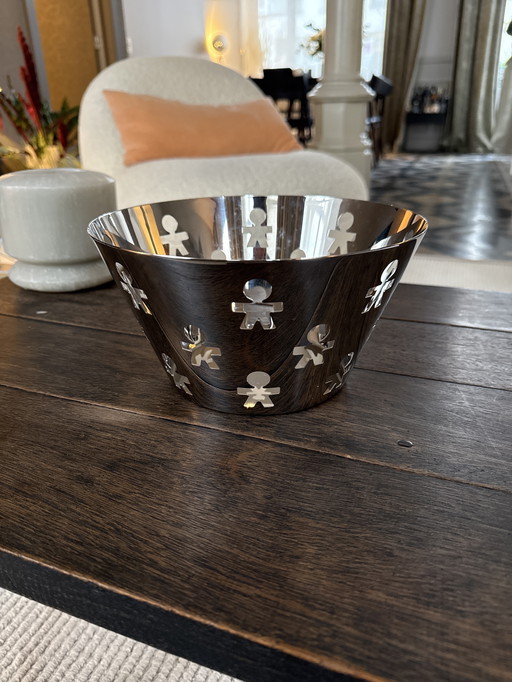 Cesta perforada Alessi Girotondo - frutero. Plata.