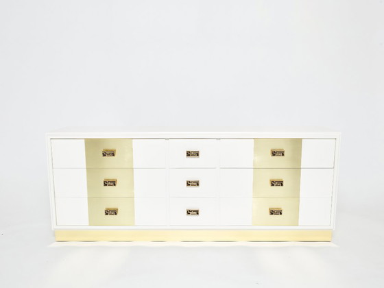 Image 1 of Cassettiera in ottone laccato bianco sporco di Luciano Frigerio, anni '70