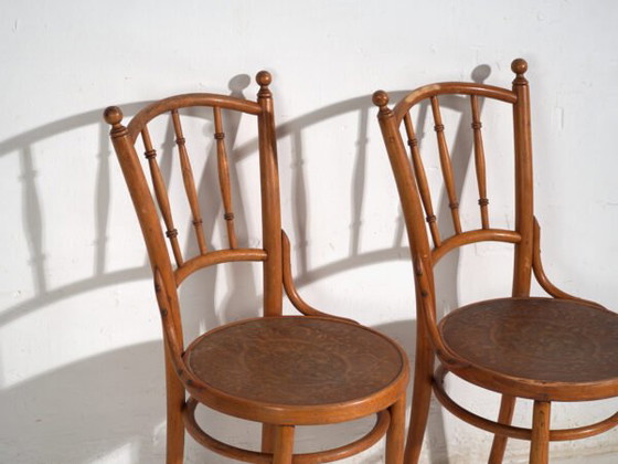 Antique set of 2 bentwood chairs – Central Europe, circa 1900 – Dining chairs, Metal (photo 12 of 40)