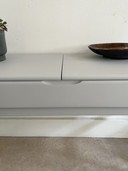 Kaptafel vintage du Danemark. Vous pouvez aussi comme entrée meubel gebruikt worden 