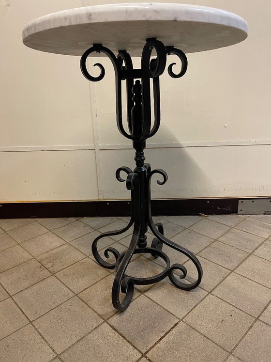 Vintage café tables with marble top – Side tables, Iron (photo 10 of 11)