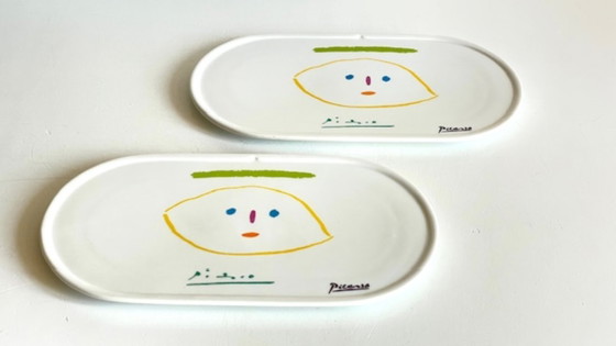 Image 1 of Serveerschaal/bord gesigneerd door Picasso