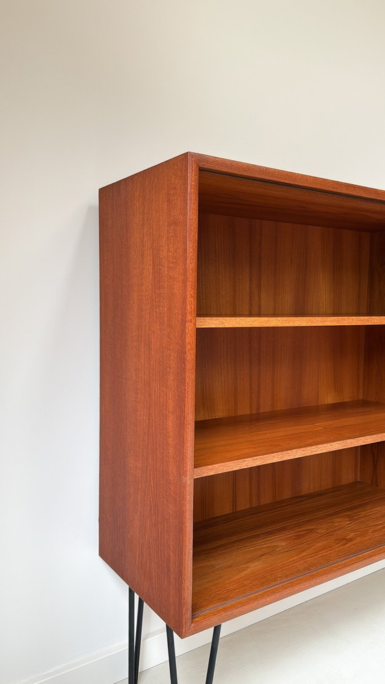 Image 1 of Vintage houten dressoir / kast