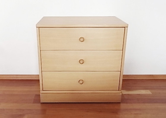 Image 1 of 'Die Collection' Wohnwand 8-teilig mit Vitrine, Schubladenkonsolen, Bücherborden in Esche natur Esche