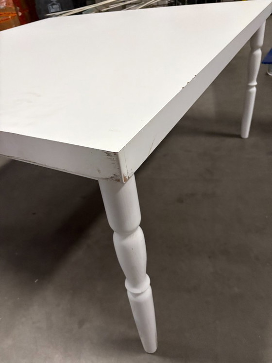 Image 1 of Grote witte houten tafel 150x150 cm – Landelijke stijl