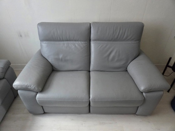 Divani Natuzzi - Grigio chiaro - 3 posti + 2 posti relax – Zona salotto, Leather (photo 4 of 10)