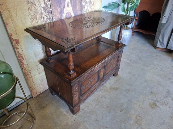 Image 1 of Antieke Victoriaanse halbank, haltafel met klep luikje , afm.90x48cm en 75cm hoog. 

Zithoogte ca 45cm 
