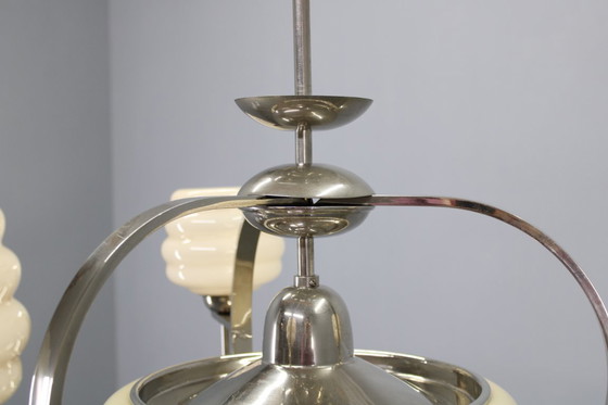 Image 1 of Lampadario Art Déco in nichel e vetro color crema degli anni '30