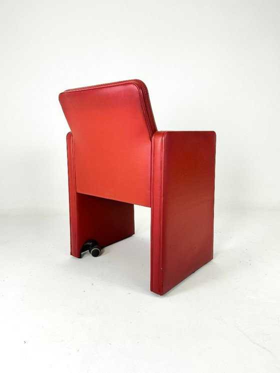 Image 1 of Paire de fauteuils Poltrona Frau THF